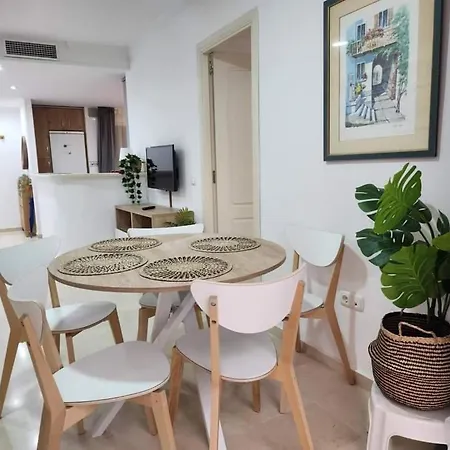 Beachfront Apartment *